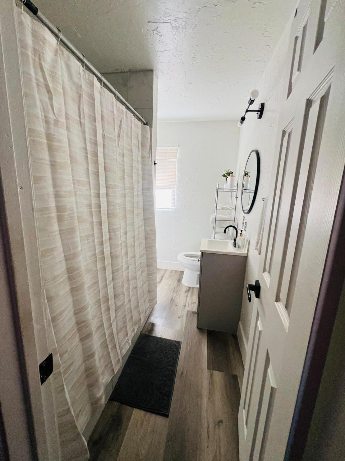 Apartment Sparkly Good Place In Downtown *